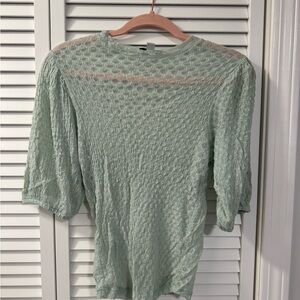 Adorable short sleeve top Top from Top Shop